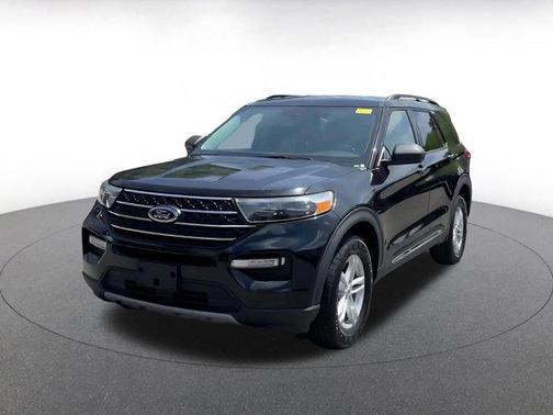 Agate Black Metallic 2023 Ford Explorer XLT