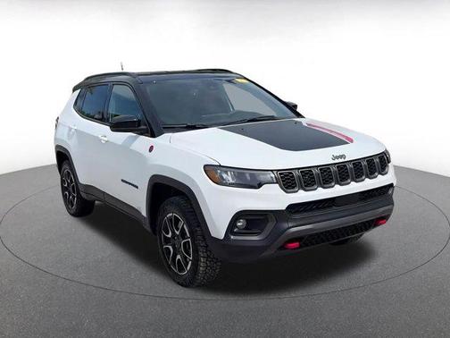 2025 Jeep Compass Trailhawk