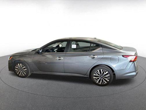 Gun Metallic 2025 Nissan Altima SV FWD