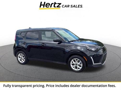 Fusion Black 2025 Kia Soul LX
