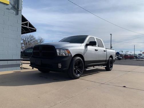 2015 RAM 1500 Tradesman/Express
