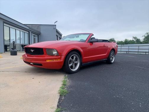 2008 Ford Mustang Deluxe