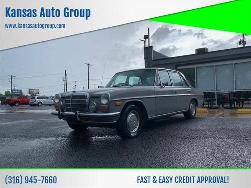 1973 Mercedes-Benz 220
