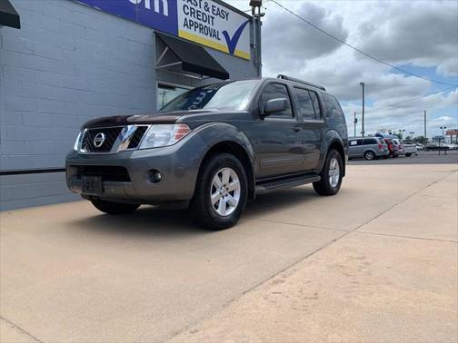 2008 Nissan Pathfinder SE