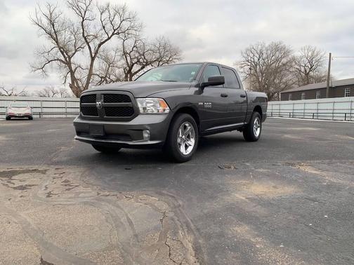 2015 RAM 1500 Tradesman/Express