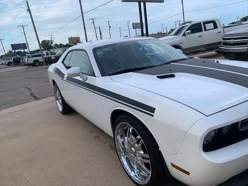 2013 Dodge Challenger SXT