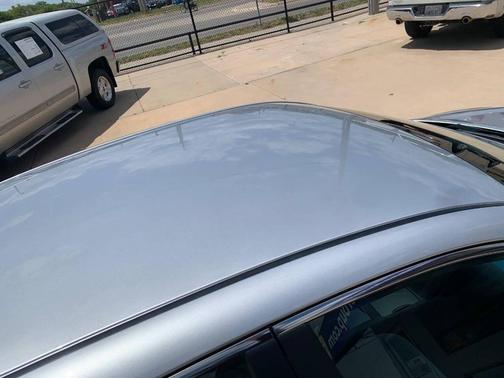 Classic Silver Metallic 2011 Toyota Camry LE