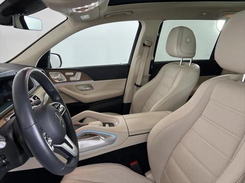 2022 Mercedes-Benz GLS 450 4MATIC
