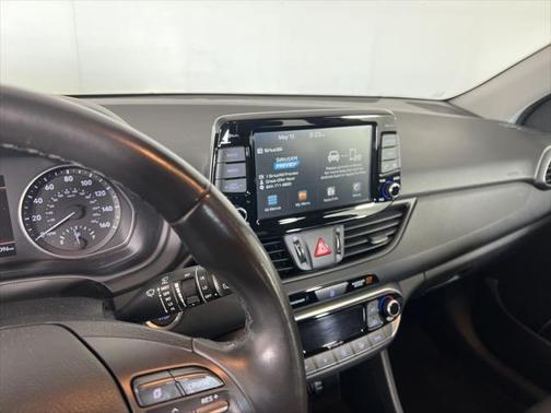 2019 Hyundai Elantra GT Base