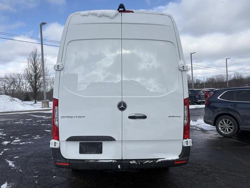 2025 Mercedes-Benz Sprinter 2500 High Roof