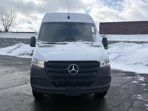 2025 Mercedes-Benz Sprinter 2500 High Roof
