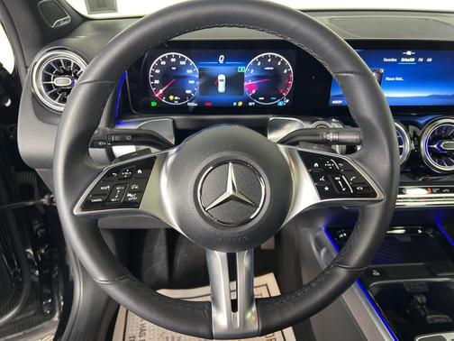 2024 Mercedes-Benz GLB 250 4MATIC