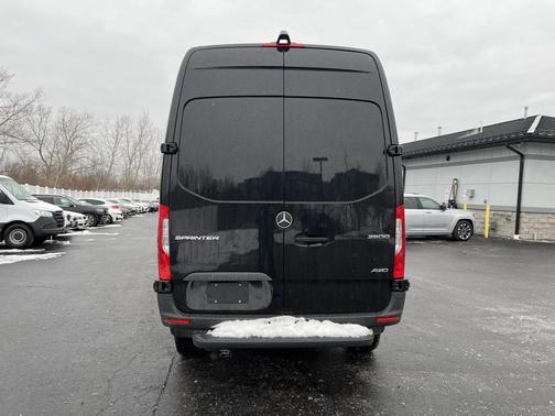 2025 Mercedes-Benz Sprinter 2500 Standard Roof