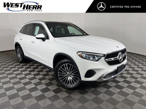 Polar White 2024 Mercedes-Benz GLC 300