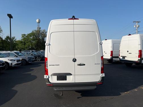 2025 Mercedes-Benz Sprinter 2500 High Roof