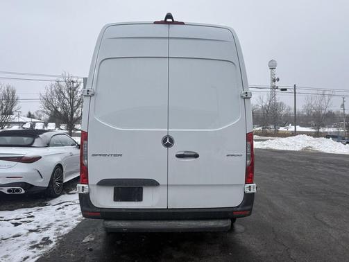 2025 Mercedes-Benz Sprinter 2500 High Roof