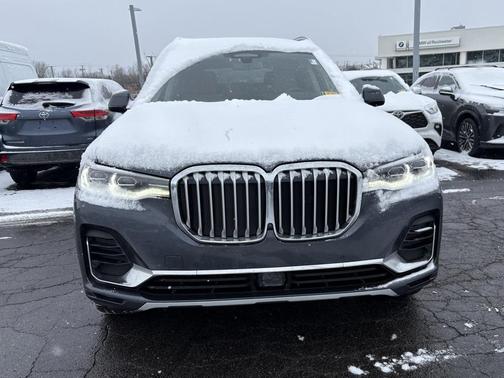 2022 BMW X7 xDrive40i