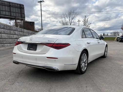 2023 Mercedes-Benz S-Class 4MATIC