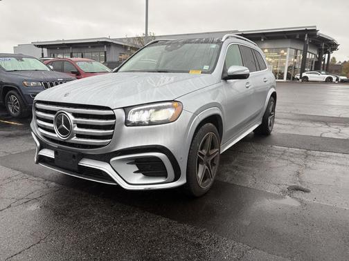 2025 Mercedes-Benz GLS 450 4MATIC