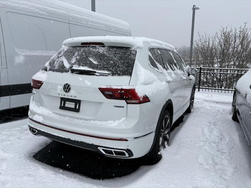 2023 Volkswagen Tiguan 2.0T SEL R-Line 4MOTION