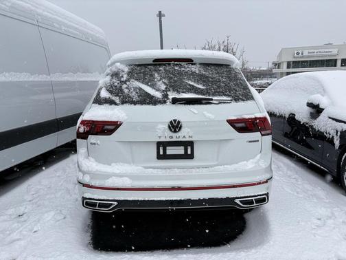 2023 Volkswagen Tiguan 2.0T SEL R-Line 4MOTION