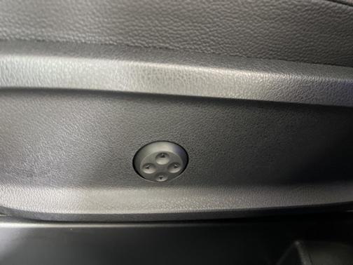 2025 Mercedes-Benz AMG GLB 35 4MATIC