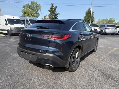 2023 INFINITI QX55 LUXE