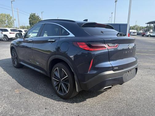 2023 INFINITI QX55 LUXE