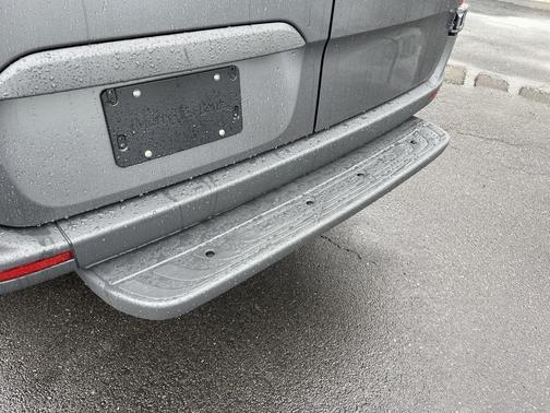 2025 Mercedes-Benz Sprinter 2500 Standard Roof