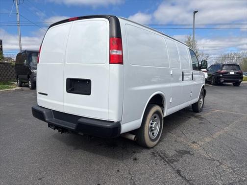 2020 Chevrolet Express 2500 RWD 2500 Regular Wheelbase WT