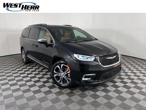 2025 Chrysler Pacifica L