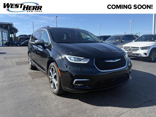 2025 Chrysler Pacifica L