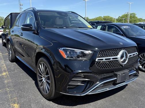 Black 2024 Mercedes-Benz GLE 350