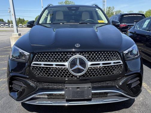 Black 2024 Mercedes-Benz GLE 350