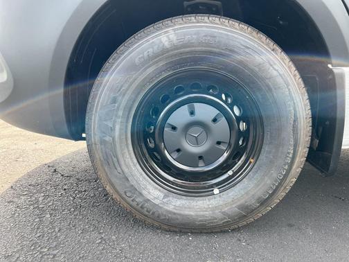 2025 Mercedes-Benz Sprinter 2500 High Roof