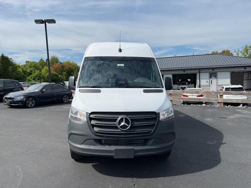 2025 Mercedes-Benz Sprinter 2500 High Roof