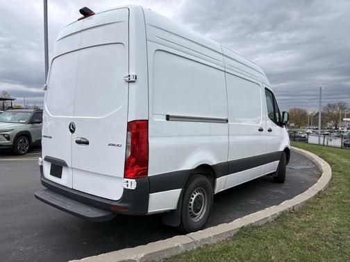 2025 Mercedes-Benz Sprinter 2500 Standard Roof