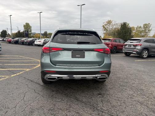 2025 Mercedes-Benz GLC 300 4MATIC