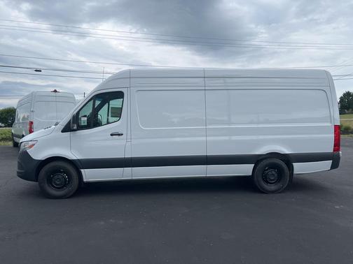 2025 Mercedes-Benz Sprinter 2500 High Roof