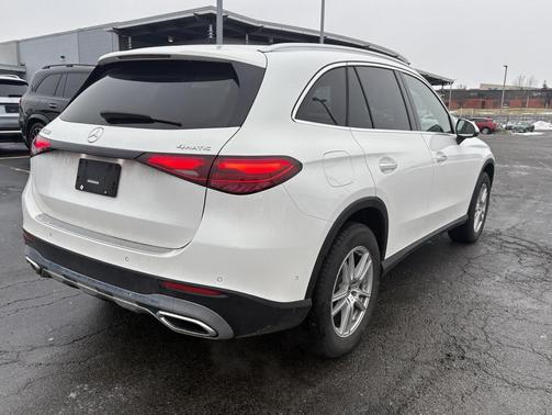 2023 Mercedes-Benz GLC 300 4MATIC