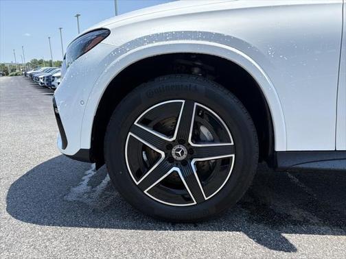 2025 Mercedes-Benz GLC 350e Base