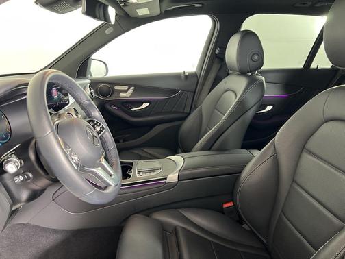 2022 Mercedes-Benz GLC 300 4MATIC