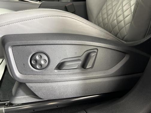 2024 Audi SQ5 3.0T Prestige