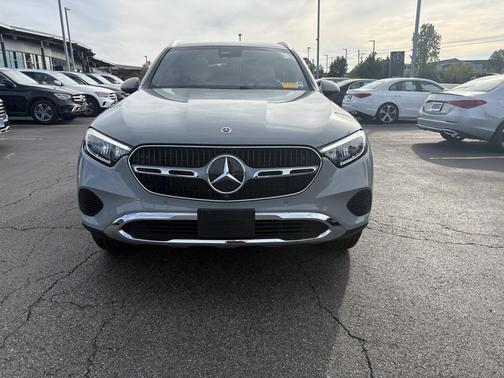 2025 Mercedes-Benz GLC 300 4MATIC
