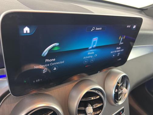 2021 Mercedes-Benz GLC 300 4MATIC