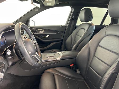 2021 Mercedes-Benz GLC 300 4MATIC