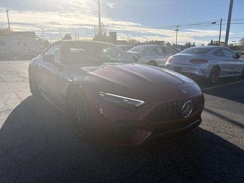 2022 Mercedes-Benz AMG SL 63 Base
