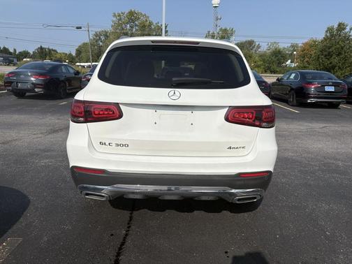 2022 Mercedes-Benz GLC 300 4MATIC