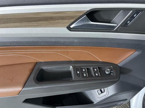 2023 Volkswagen Atlas 2.0T SEL