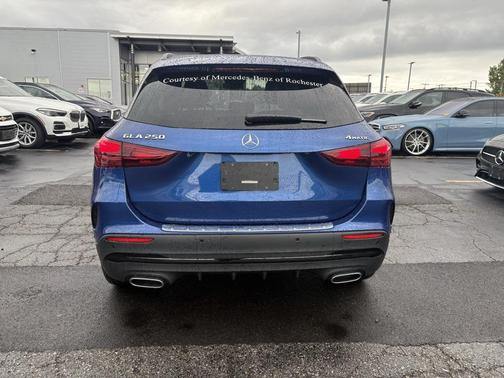 2025 Mercedes-Benz GLA 250 4MATIC